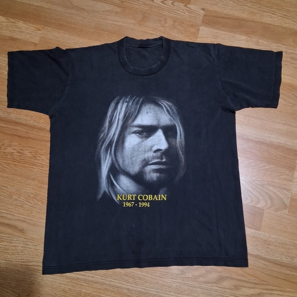 2000s Black Graphic T-Shirt Kurt Cobain
